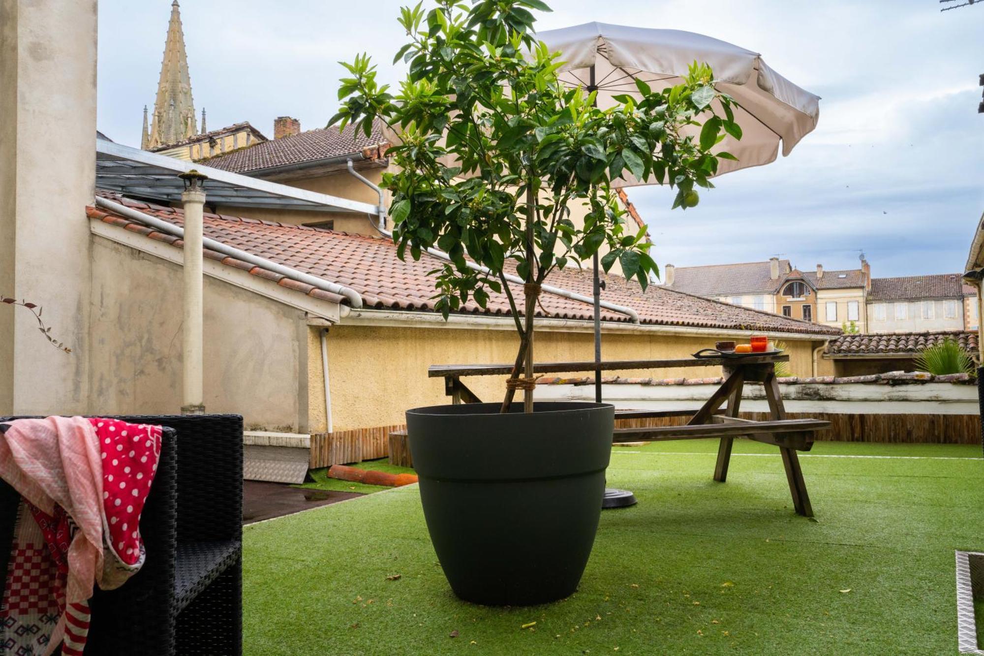 Hotel Le Loft Trie-sur-Baise Exterior photo