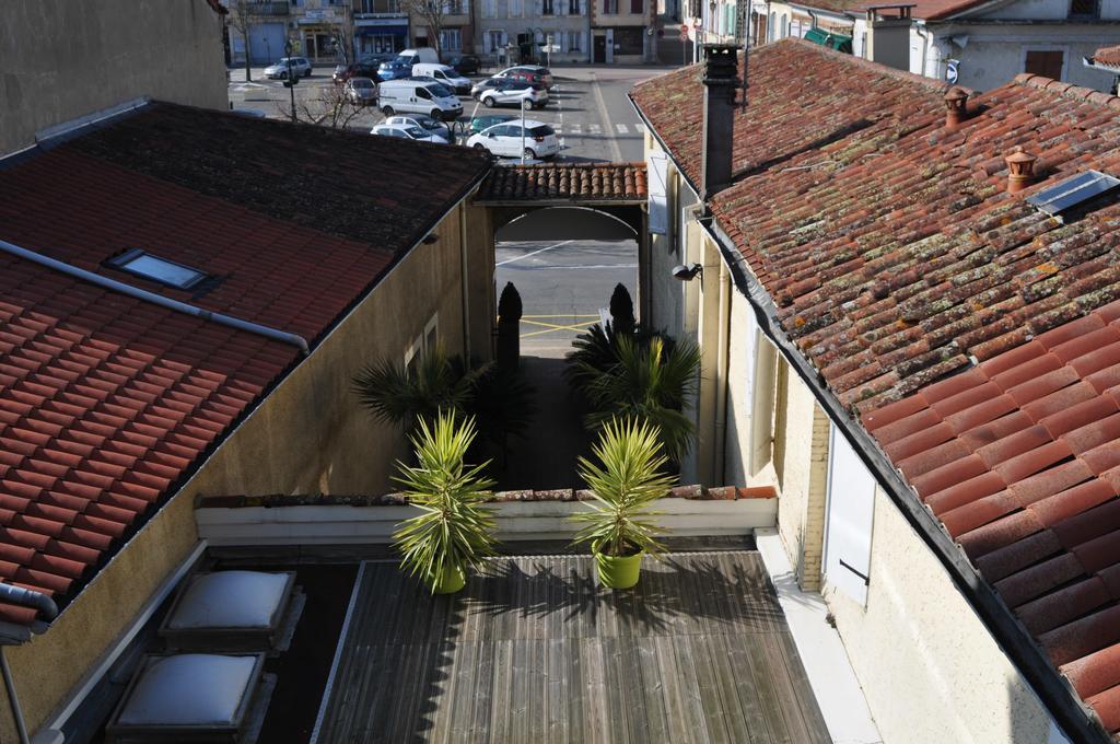 Hotel Le Loft Trie-sur-Baise Exterior photo