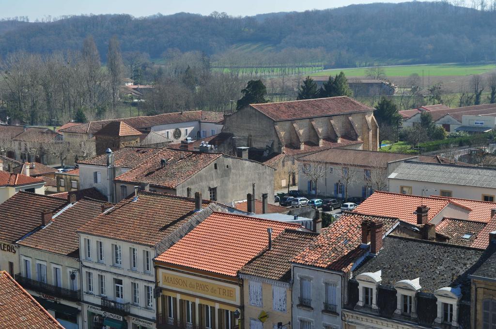 Hotel Le Loft Trie-sur-Baise Exterior photo